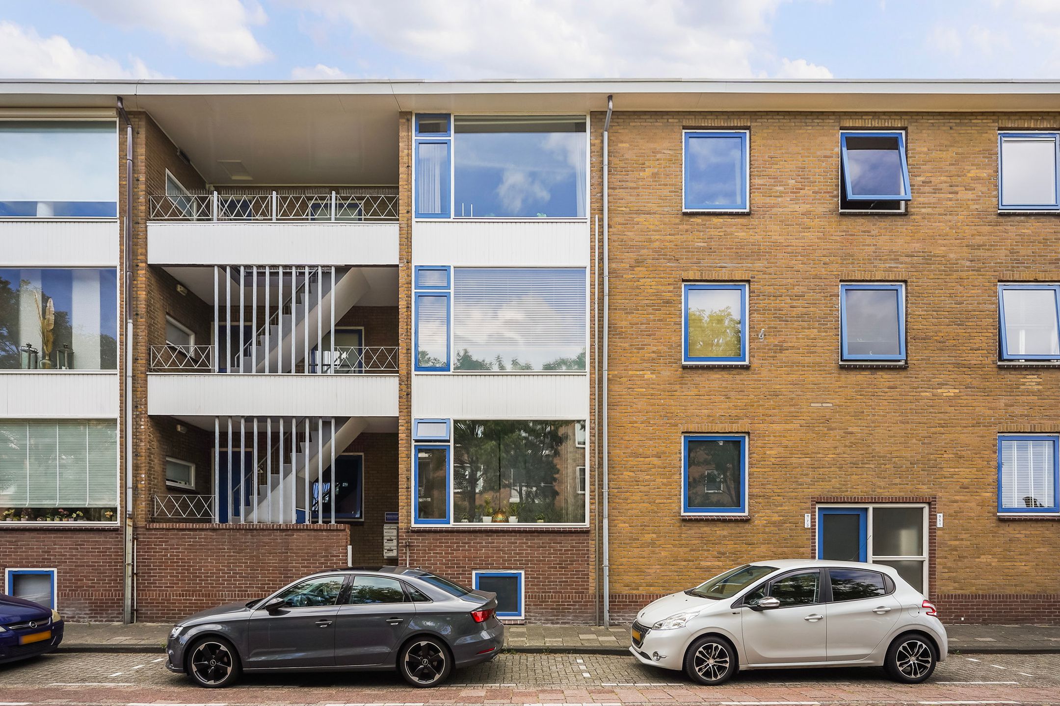 Foto 30 van Rijnvaartweg 11