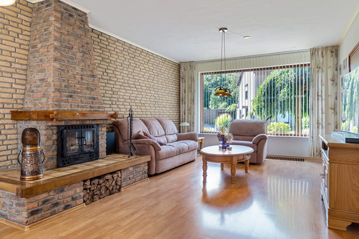 Foto 2 van Burgemeester Custerslaan 36