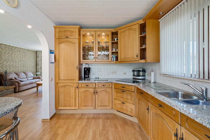 Foto 11 van Burgemeester Custerslaan 36