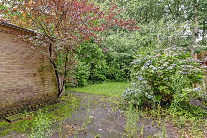 Foto 23 van Van Hogendorpstraat 16