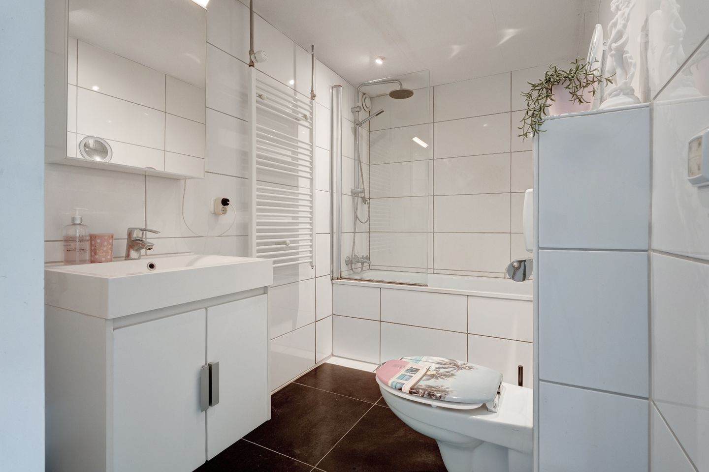 Photo 5 of Isenburgstraat 26