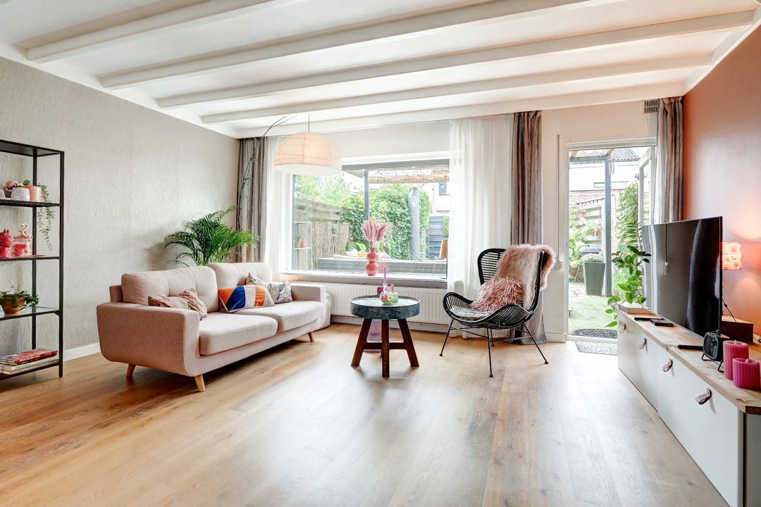 Photo 11 of Isenburgstraat 26