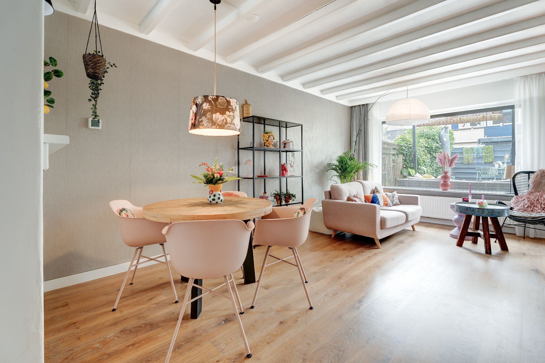 Photo 15 of Isenburgstraat 26