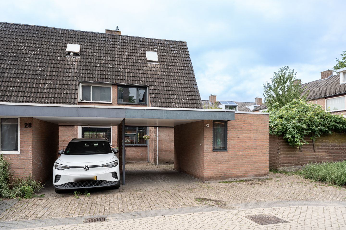 Photo 1 of Isenburgstraat 26