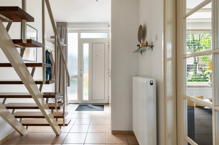 Photo 5 of Burcht 27