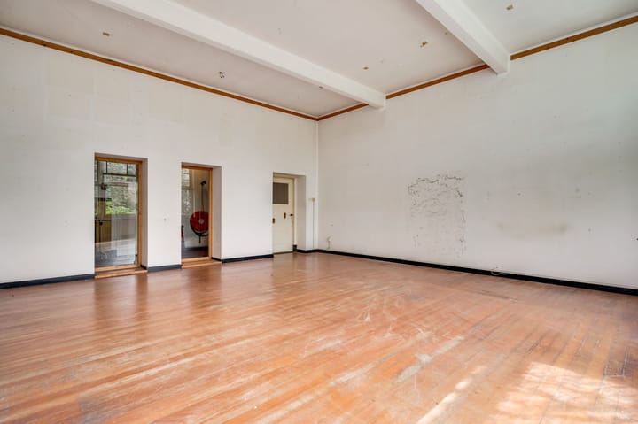 Photo 11 of Hilleshagerweg 5