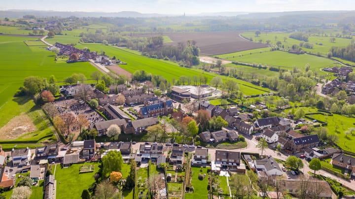 Photo 27 of Hilleshagerweg 5