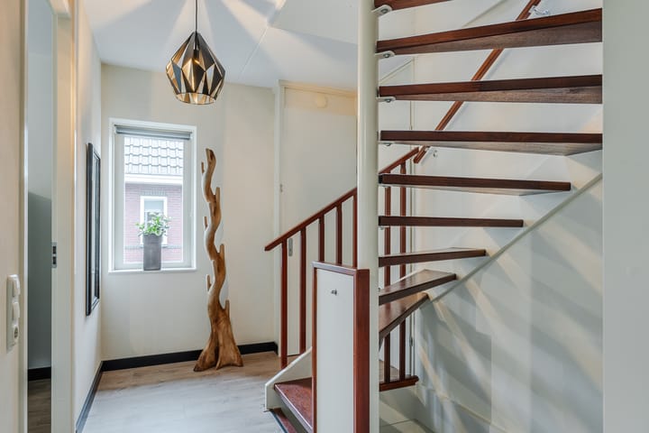 Foto 32 van Klaprooslaan 6