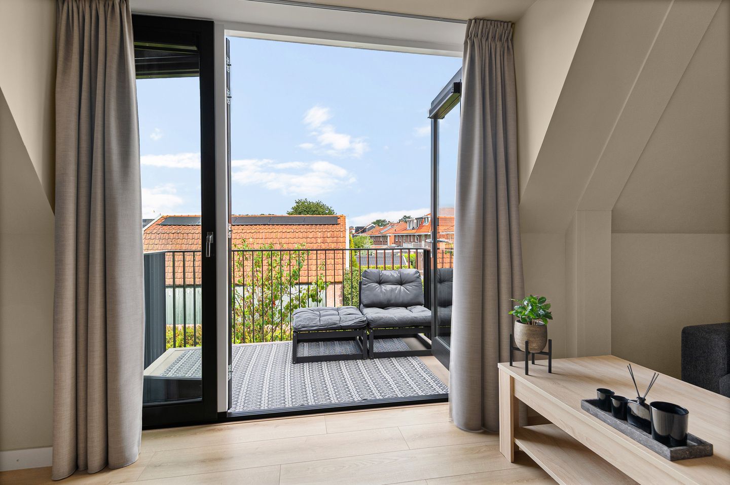 Foto 4 van Cementhof 1