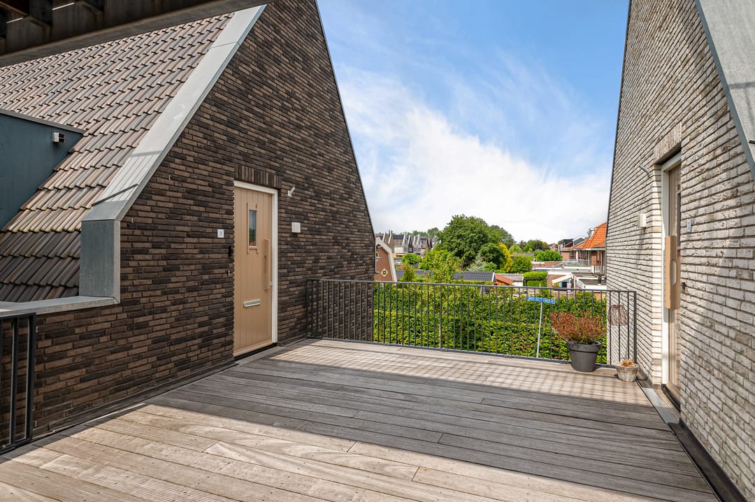 Foto 23 van Cementhof 1