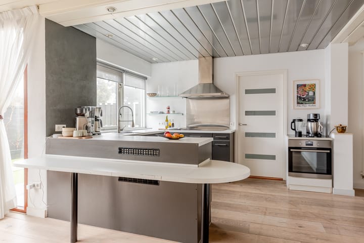 Foto 16 van Julianalaan 175