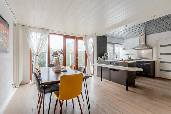 Foto 19 van Julianalaan 175