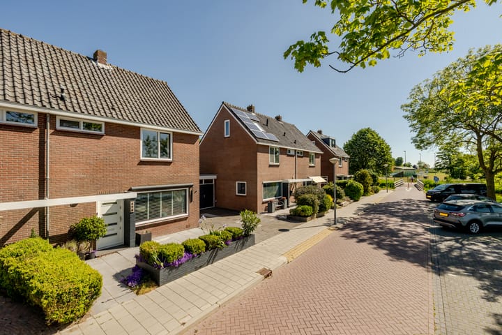 Foto 44 van Julianalaan 175