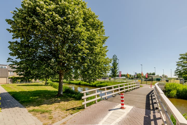 Foto 48 van Julianalaan 175