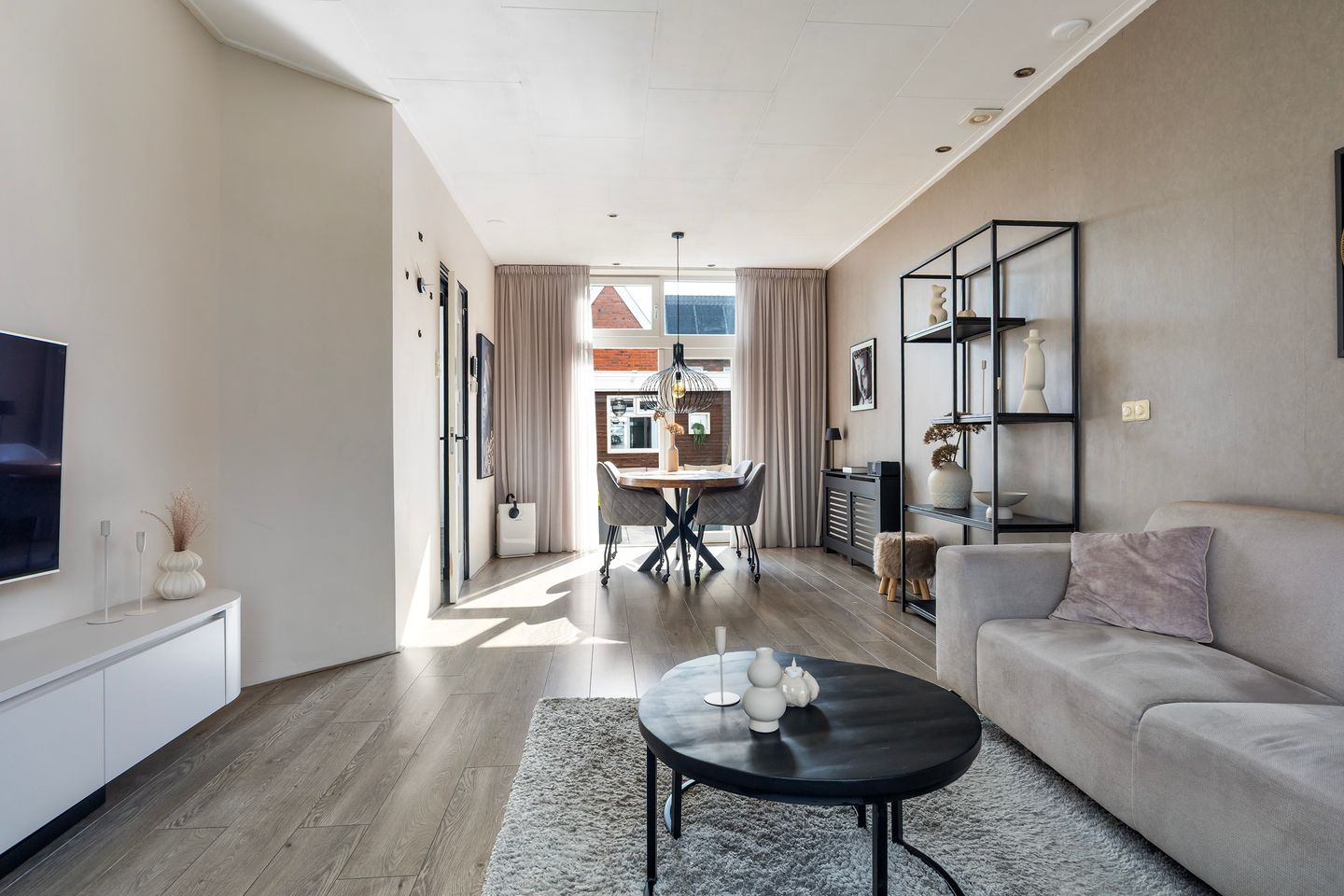 Foto 10 van Cambuurstraat 38