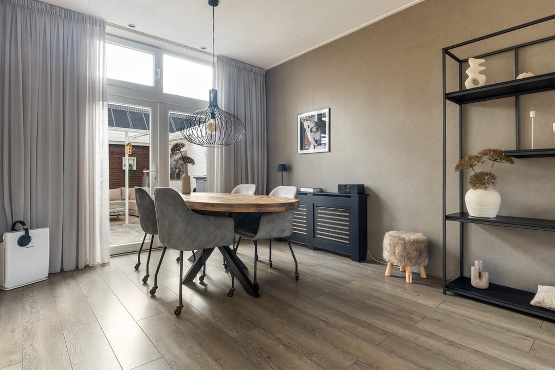 Foto 17 van Cambuurstraat 38