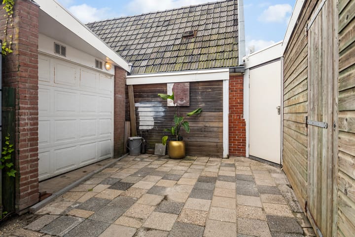 Foto 49 van Cambuurstraat 38