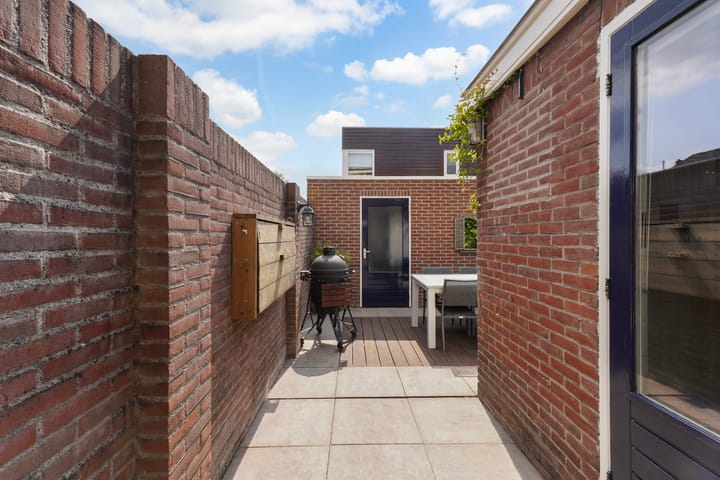 Foto 44 van Daendelsstraat 16