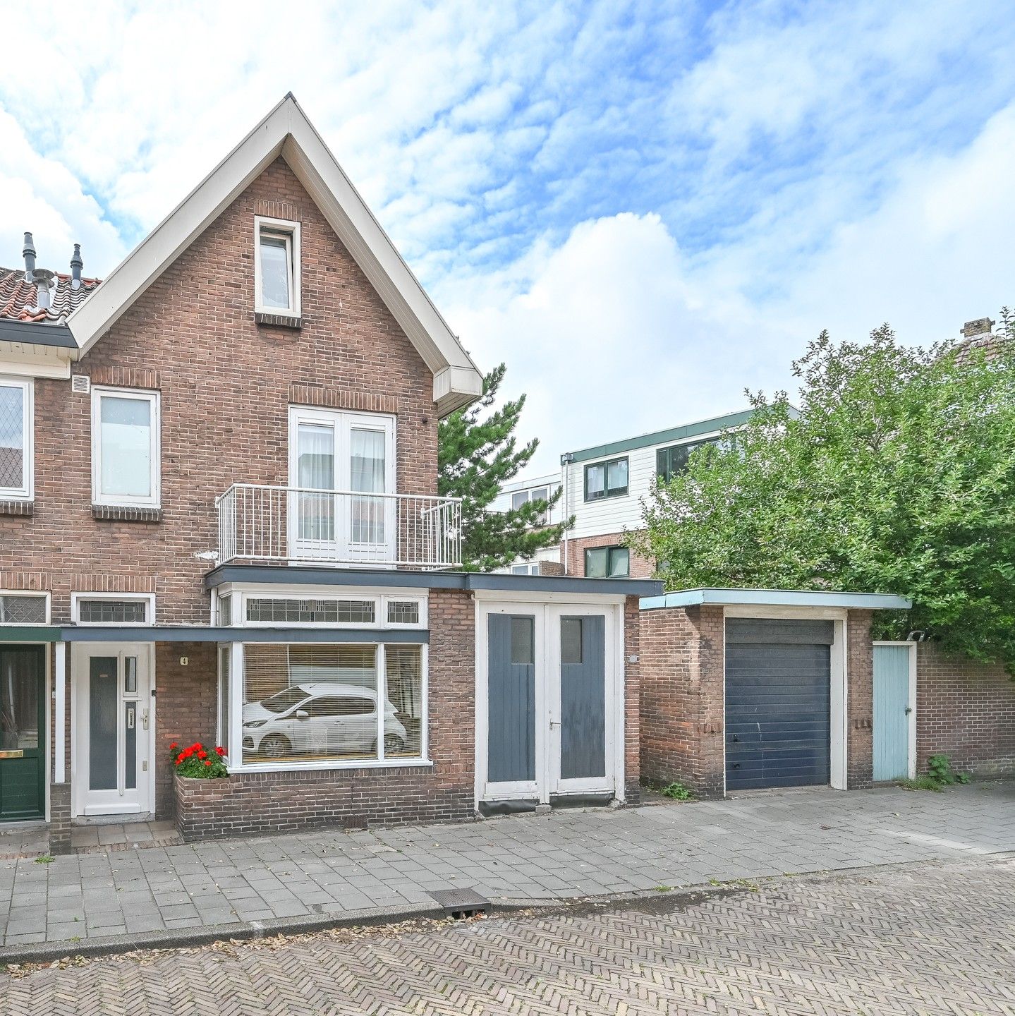 Van Linschotenstraat 4