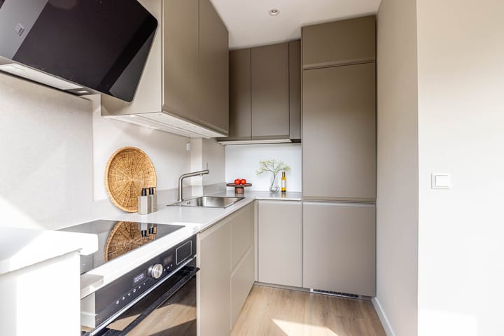 Photo 3 of Admiraal de Ruyterweg 33-B