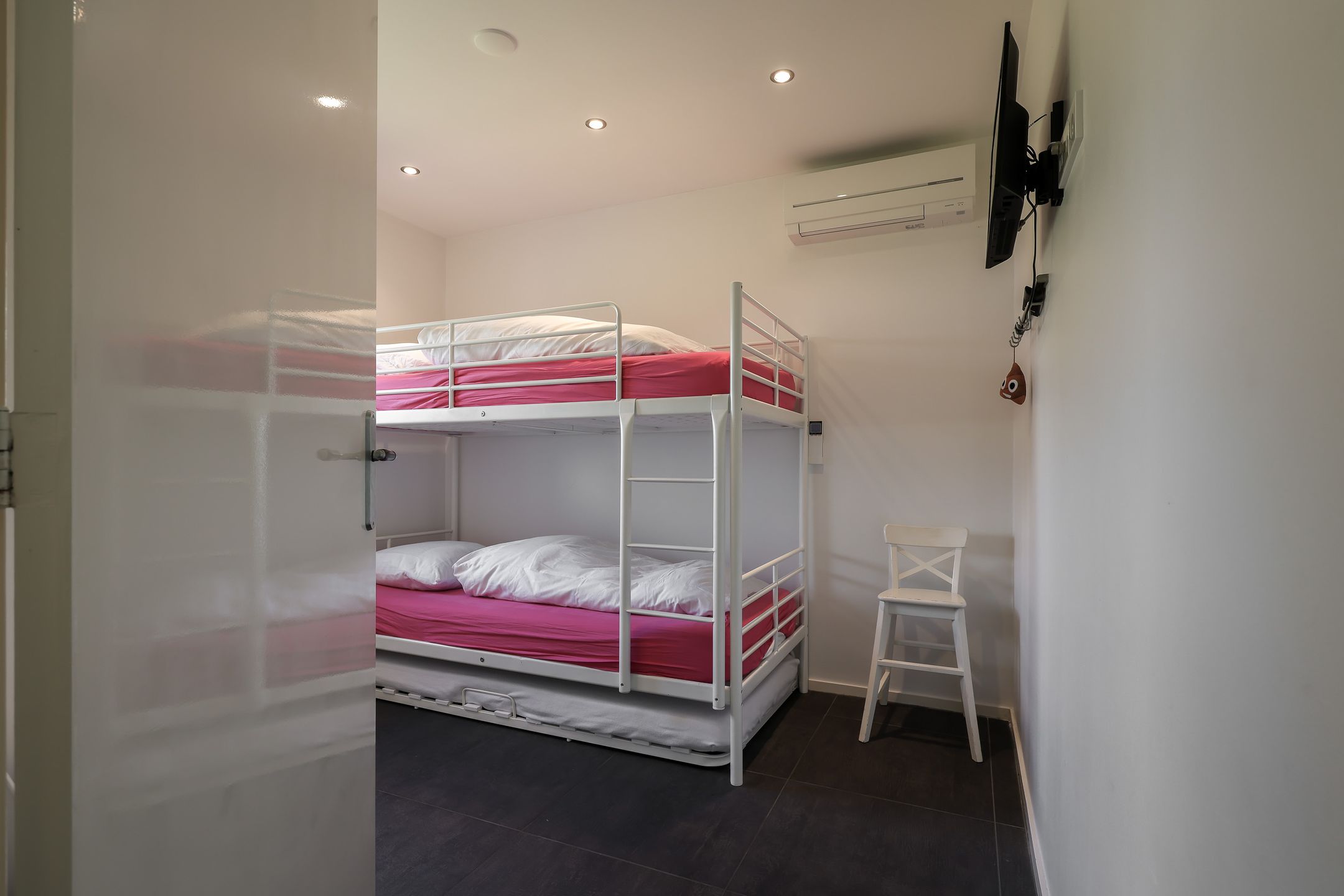 Photo 39 of Sternlaan 8