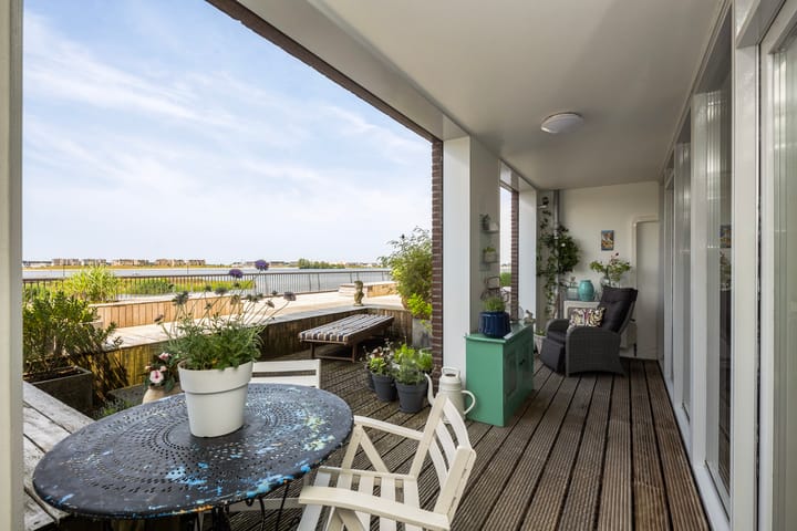 Foto 3 van Waterlelie 33