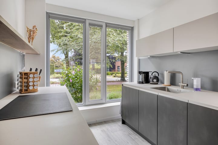 Foto 9 van Julie Postelsingel 107