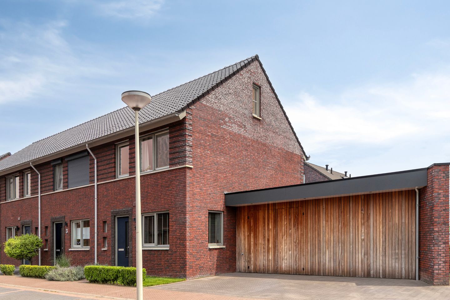 Photo 40 of Marjolein 1