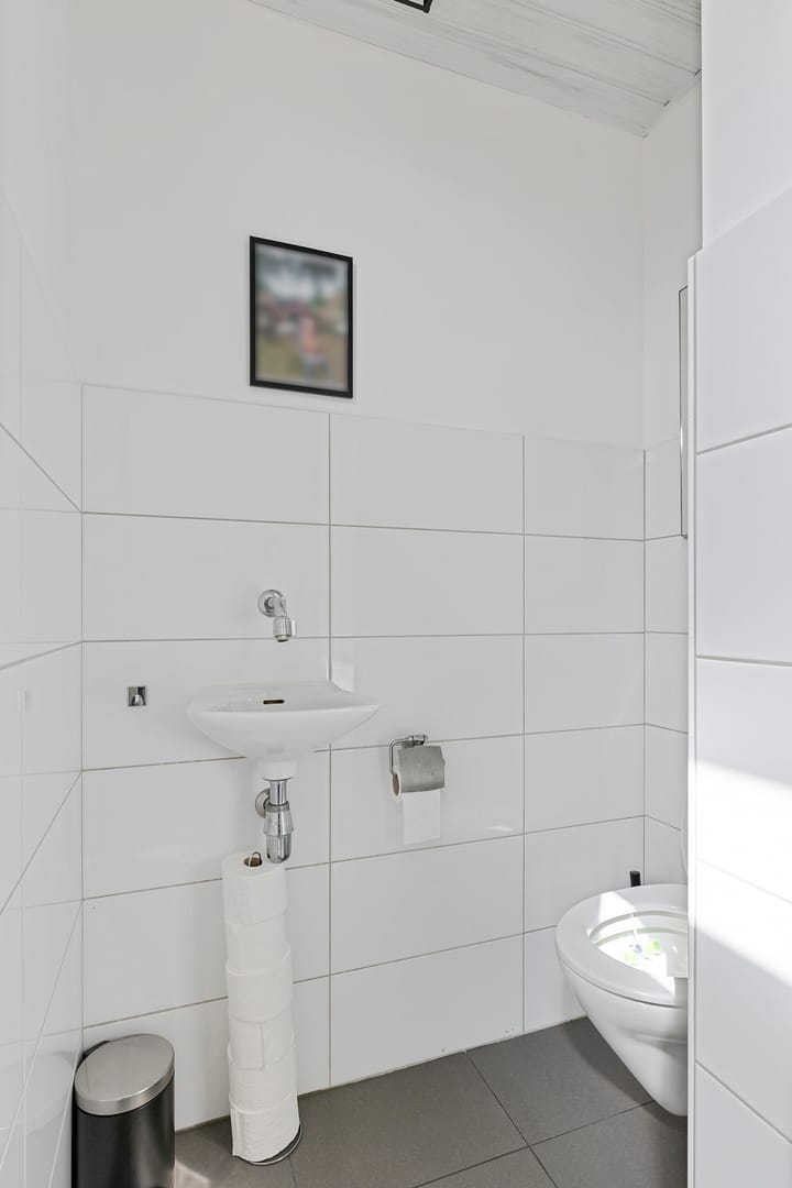 Photo 10 of Dorpstraat 83