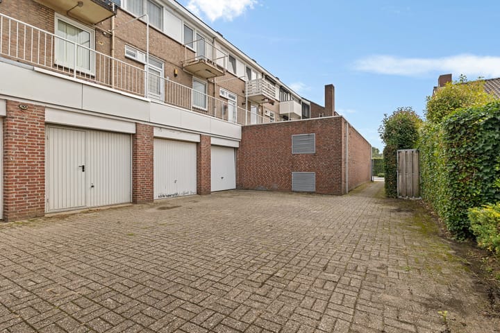 Photo 38 of Dorpstraat 83