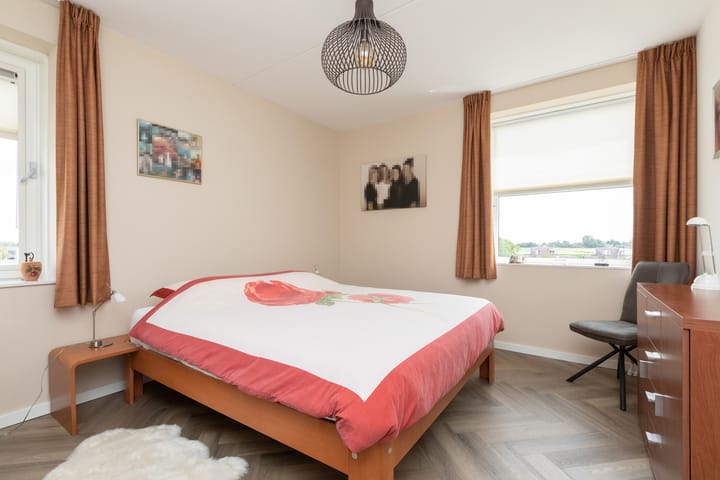 Foto 28 van het Schut 1-207