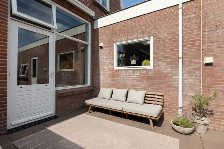 Foto 30 van Anjelierstraat 12