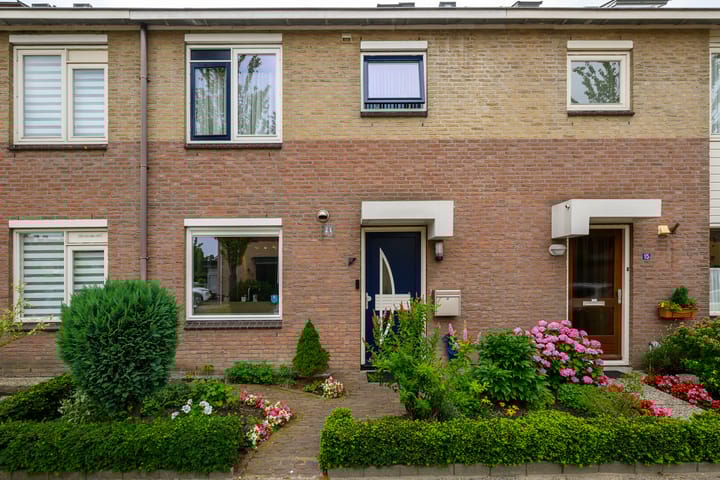 Foto 1 van Glanswit 17