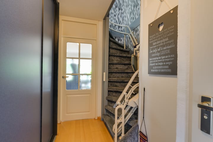 Foto 6 van Glanswit 17