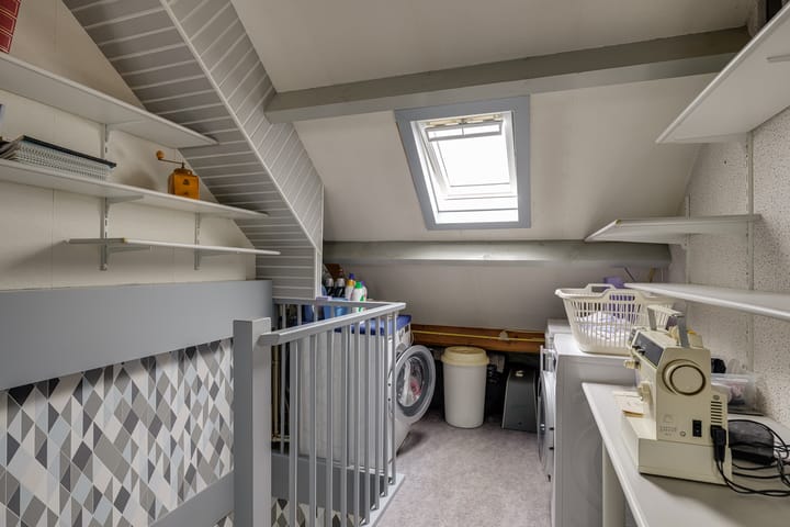 Foto 30 van Glanswit 17