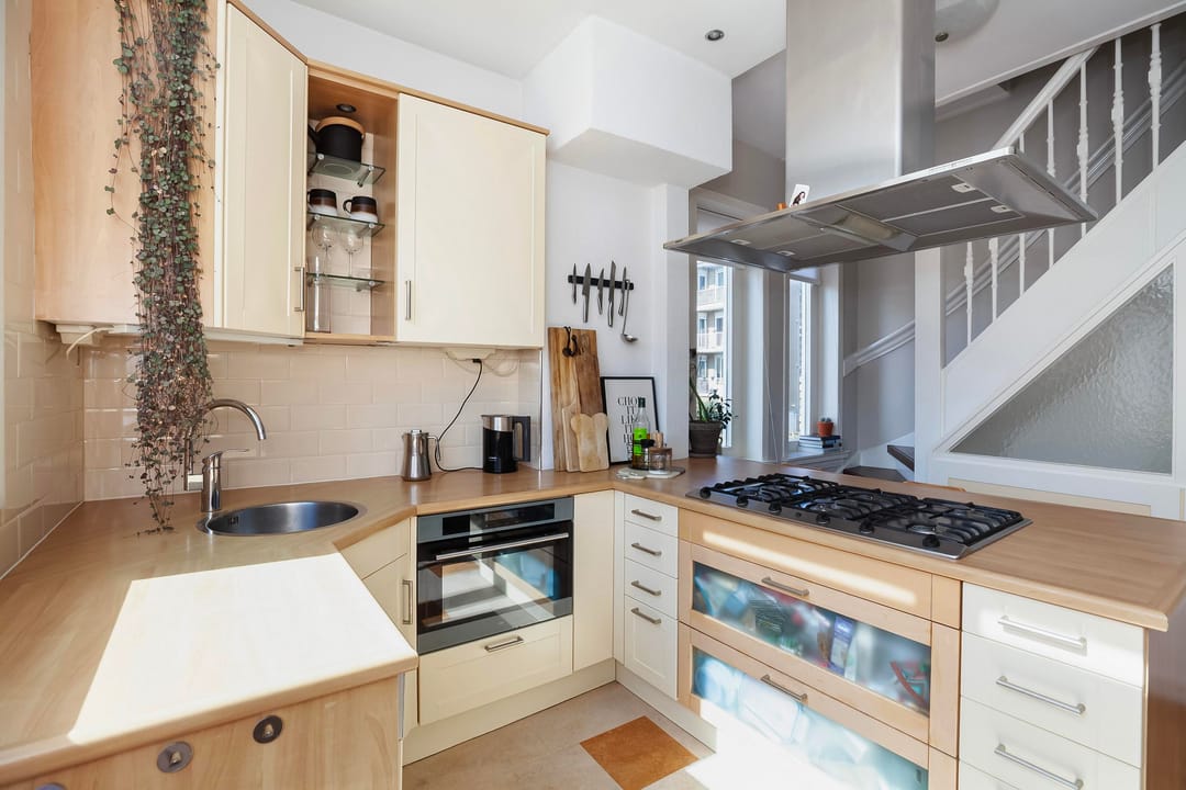 Photo 11 of Vermaasstraat 2