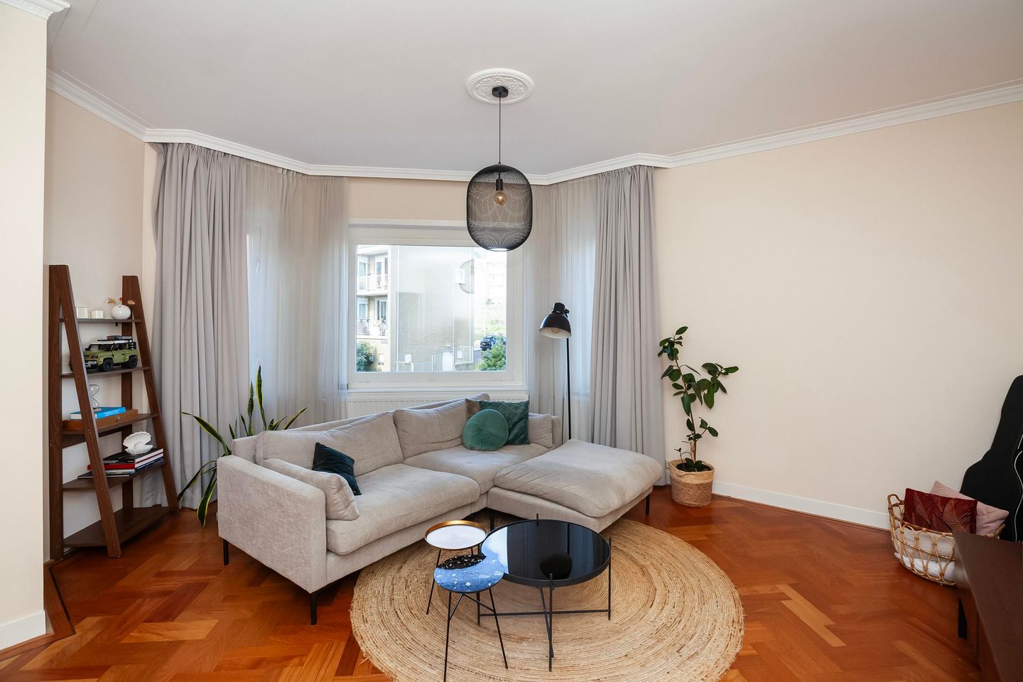 Photo 4 of Vermaasstraat 2