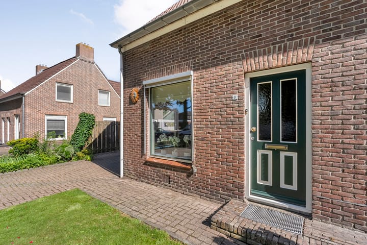 Photo 5 of Burgerzinstraat 9