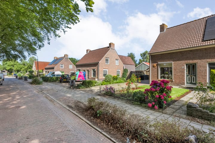 Photo 35 of Burgerzinstraat 9