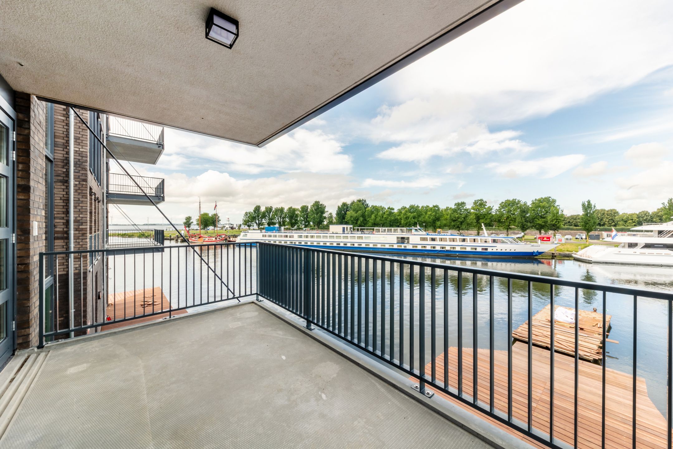 Stationsplein, 128, Hellevoetsluis, 3224AT, Zuid-Holland, Nederland 128