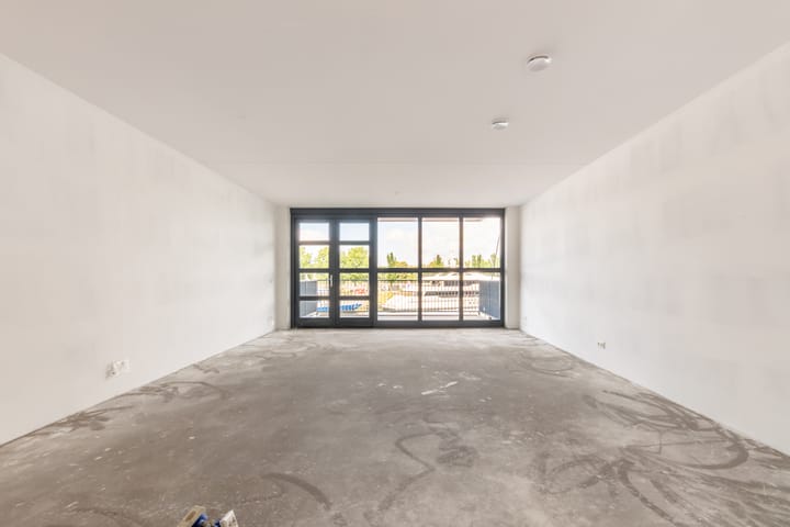 Photo 2 of Stationsplein 128