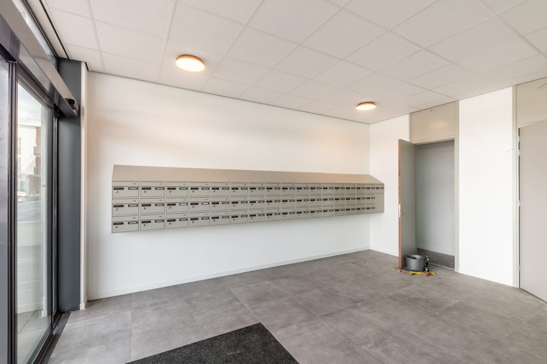 Photo 7 of Stationsplein 128