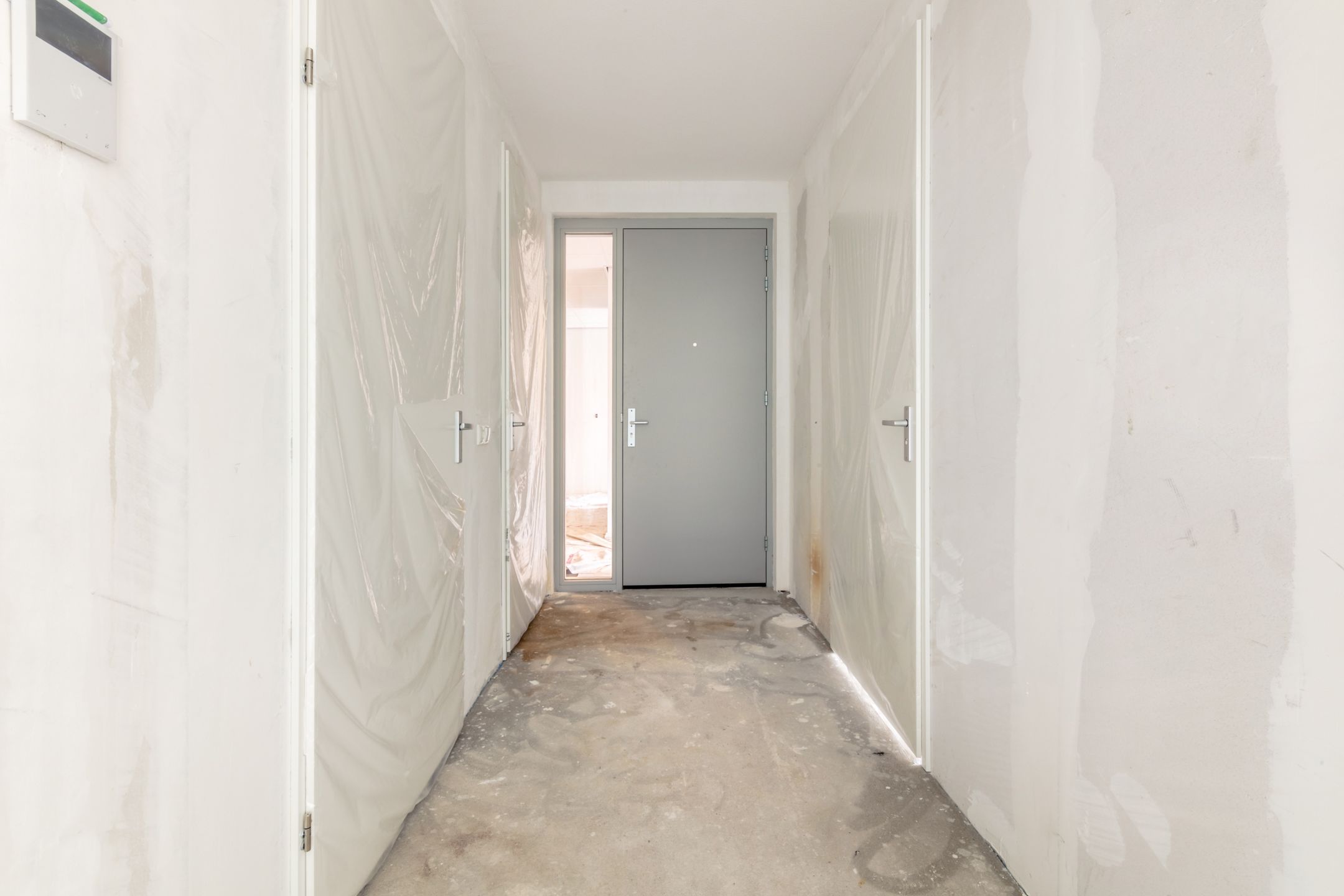 Photo 12 of Stationsplein 128