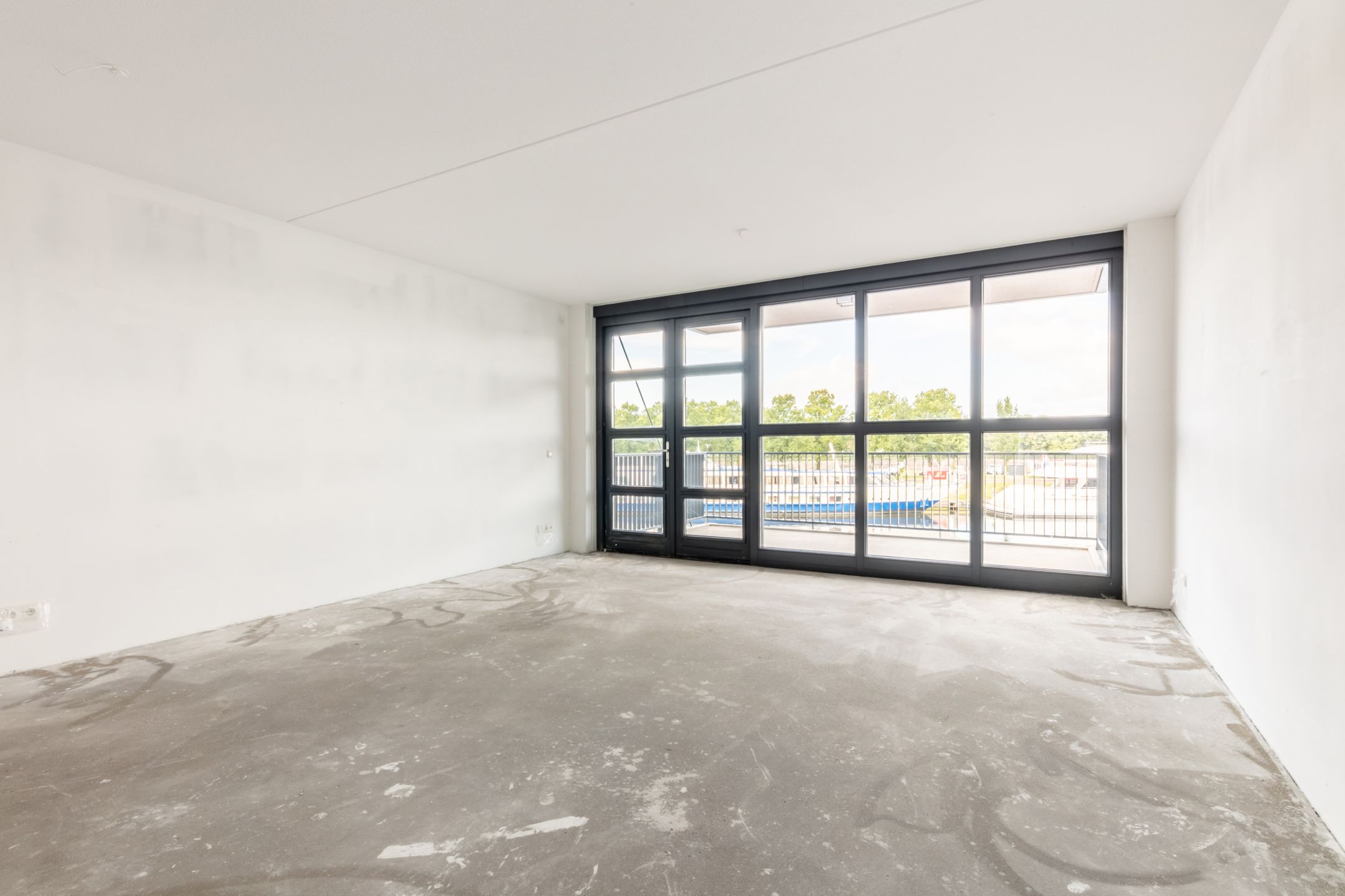 Photo 21 of Stationsplein 128