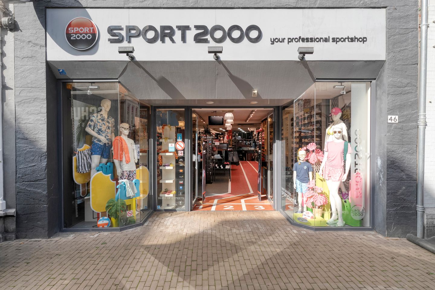 View photo 1 of Oudestraat 46