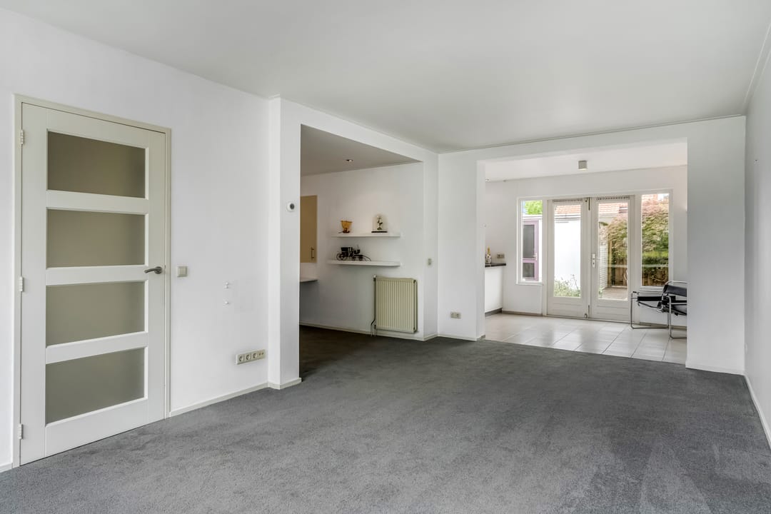 Foto 2 van Van der Duyn van Maasdamstraat 4