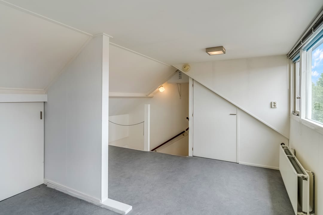 Foto 26 van Van der Duyn van Maasdamstraat 4