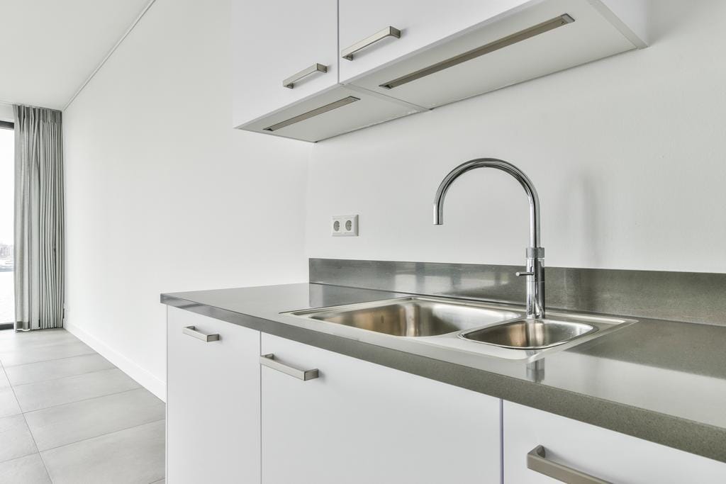 Photo 11 of Hellingstraat 76