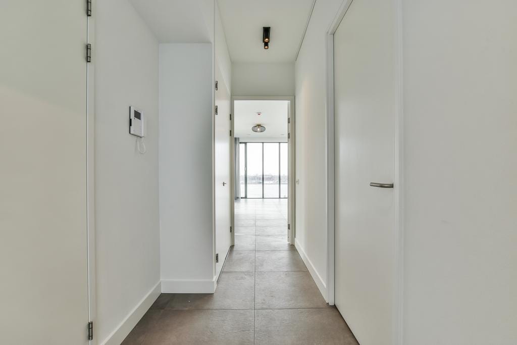 Photo 14 of Hellingstraat 76