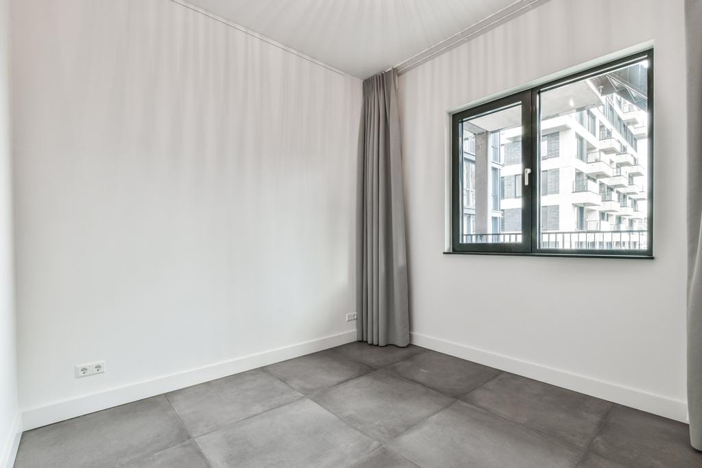 Photo 22 of Hellingstraat 76